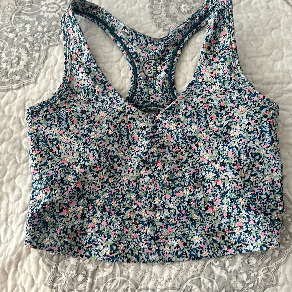 NWOT Sage Collective top Size XS
